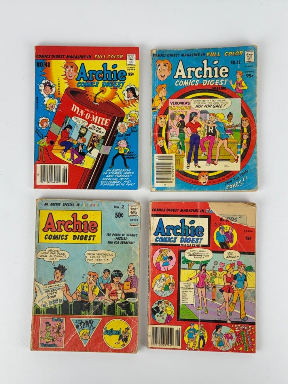 Archie‎ Comics Digest #2 #37 #42 #48 Vintage Riverdale Comic Book Bundle Set
